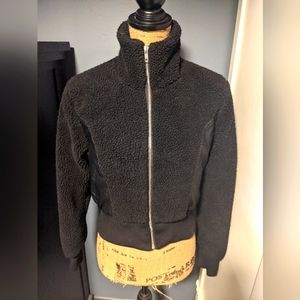 ☃️ Ms. Maggie, Black Sherpa Cropped Zip-up Jacket with Faux Leather sides, Small